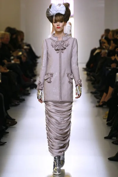 Look 54